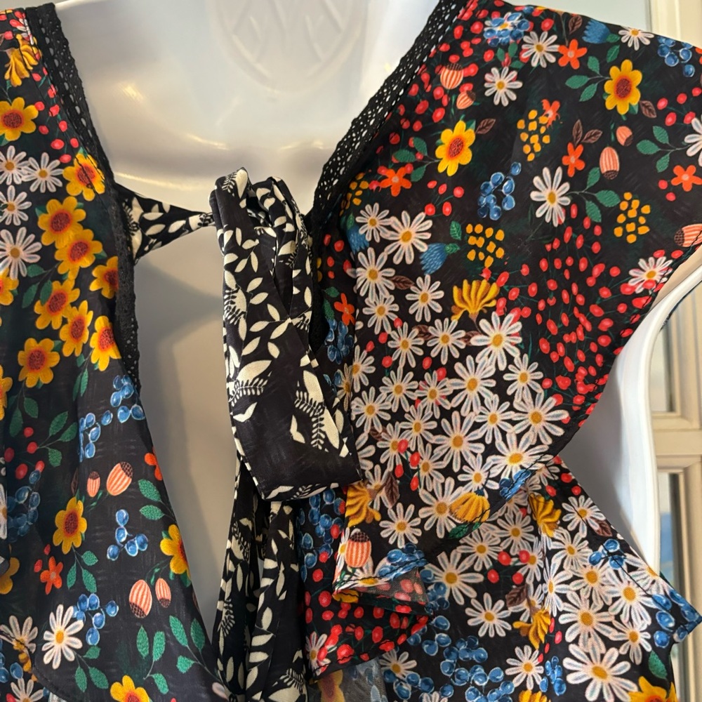🌺Host Pick🌺 Anthropologie Bhanuni by Jyoti Embroidered Beaded Neda Top M NWOT - Picture 2 of 11